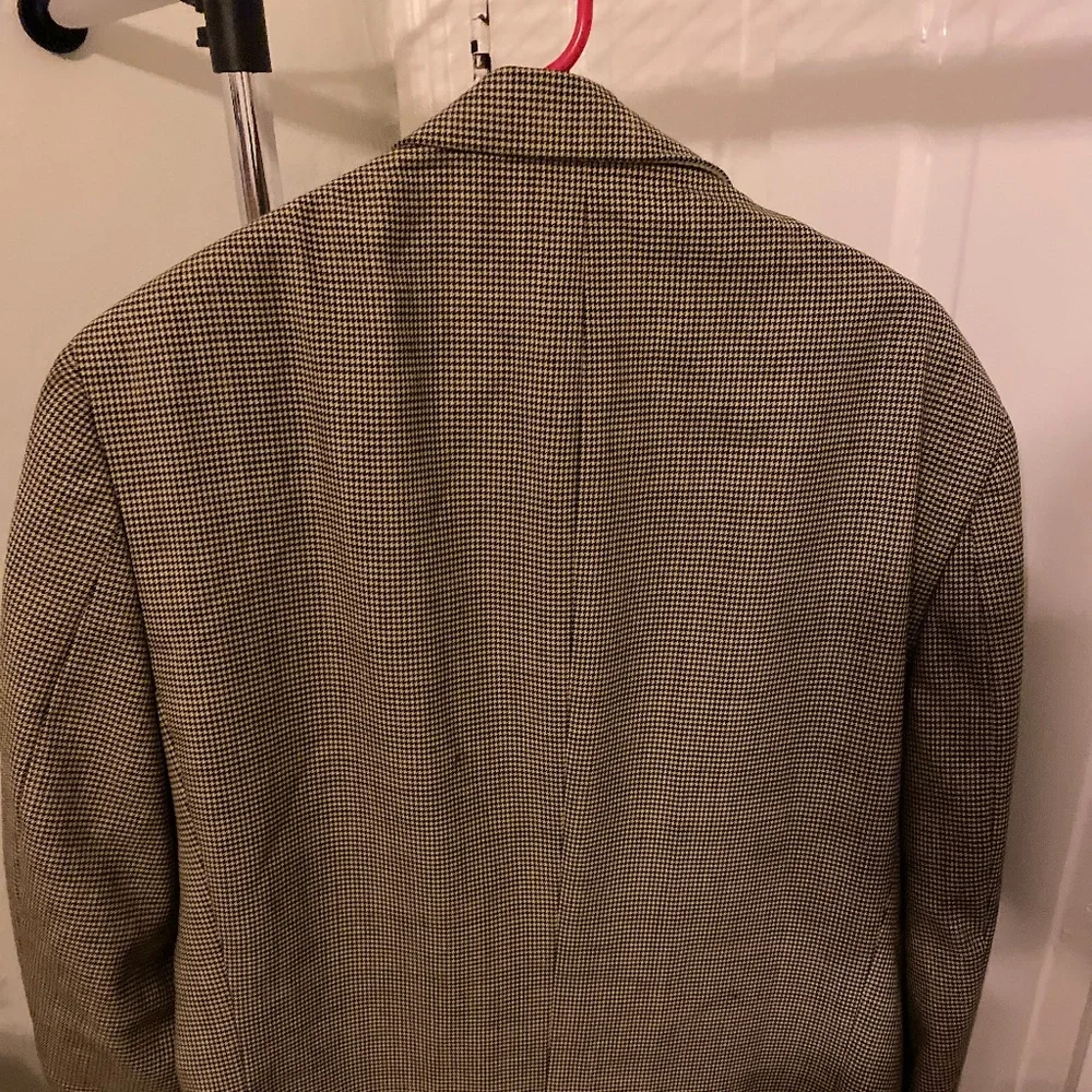 Blazer - Picture 2 of 2